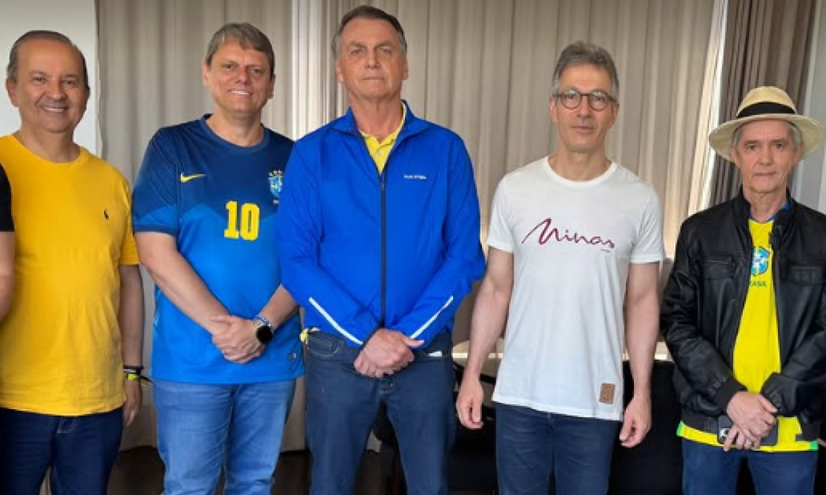 Foto de Romeu Zema, Bolsonaro e Tarcisio